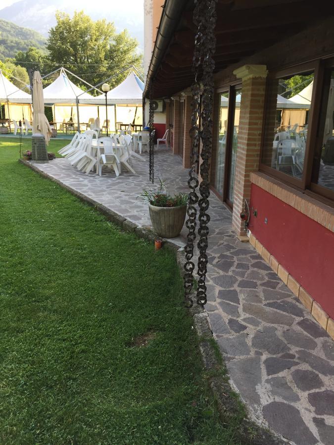 Hotel River Civitella Roveto Ngoại thất bức ảnh